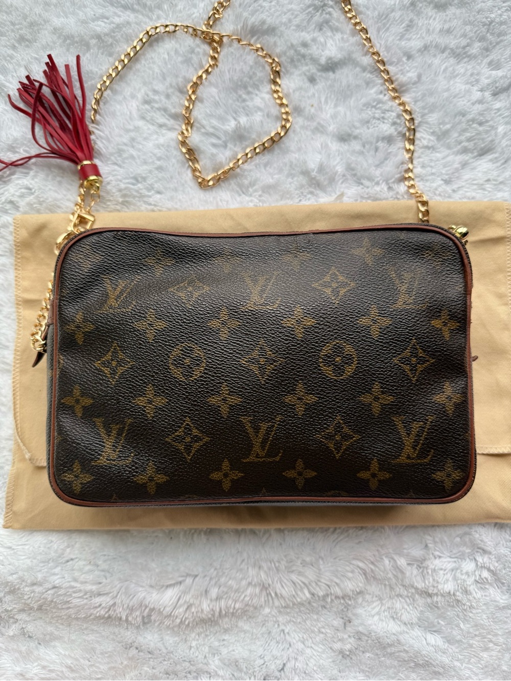Louis Vuitton Monogram Compiègne Crossbody, COA - Picture 4 of 17